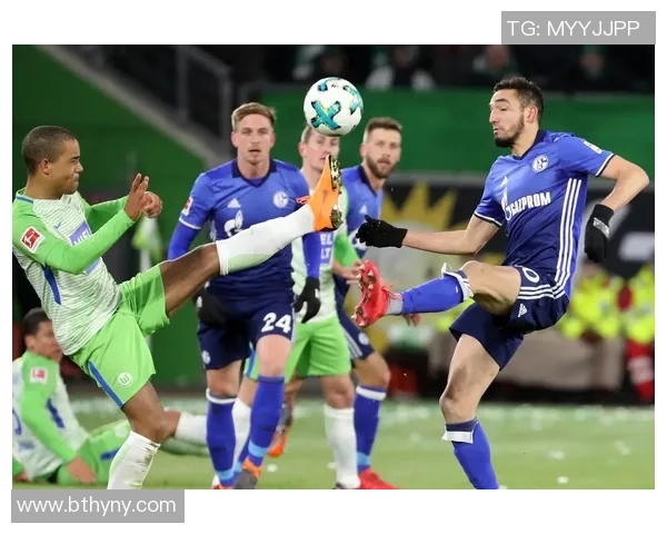 沃尔夫斯堡大胜沙尔克，德甲前三稳如泰山！