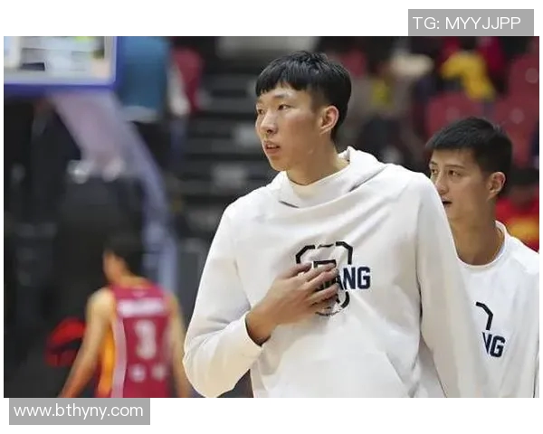 周琦因膝伤将缺席本赛季比赛令球迷失望不已