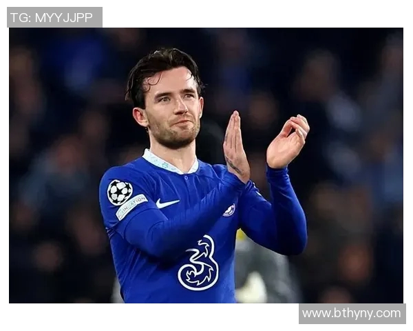 切尔西备战英超复赛众将积极备战迎接挑战