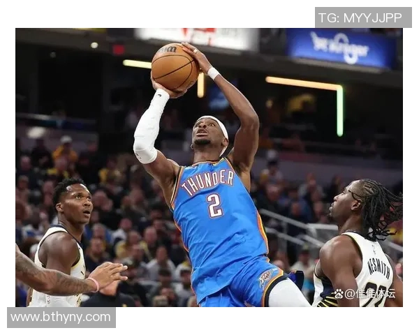 雷霆与鹈鹕激战正酣濒临绝境的浓眉哥上演惊天绝杀