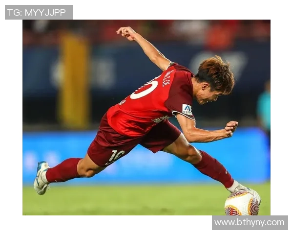 努涅斯在赛场上的崛起与挑战：探索这位新星的足球之路与未来潜力