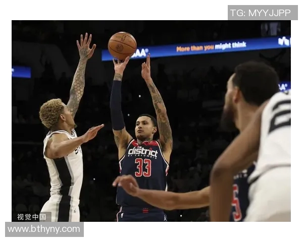 尼克斯队客场大胜马刺队，止住连败态势