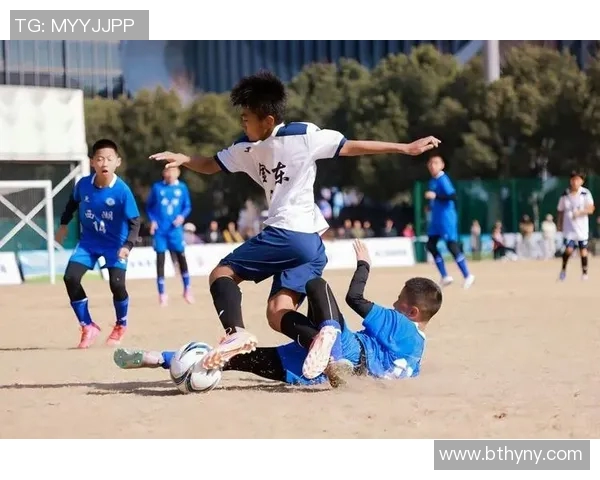 西湖区足球比赛精彩直播回放全记录助你重温激烈赛事瞬间